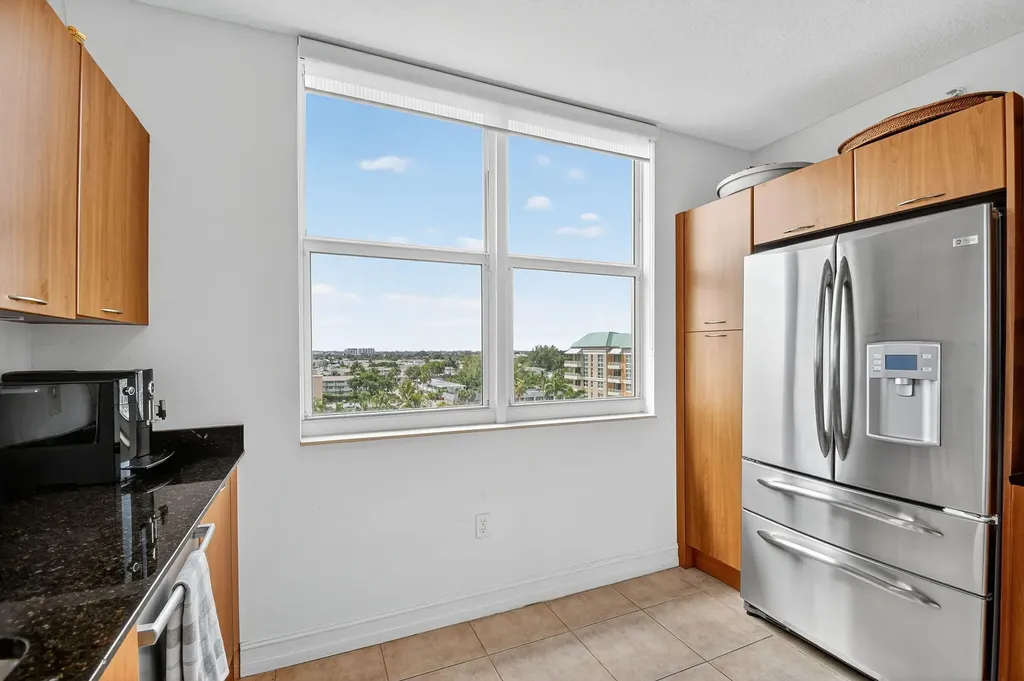 625 Casa Loma Boulevard Boynton Beach FL 33435