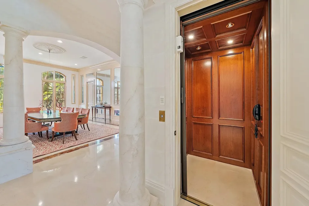 13840 Le Mans Way Palm Beach Gardens FL 33410
