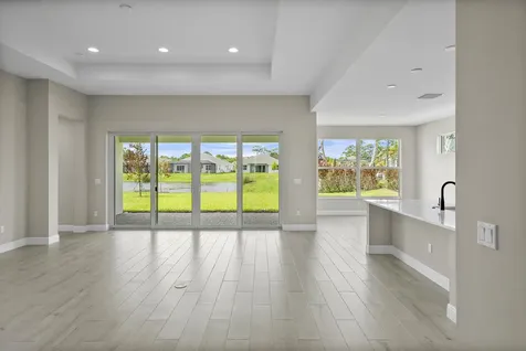6414 High Pointe Circle Vero Beach FL 32967