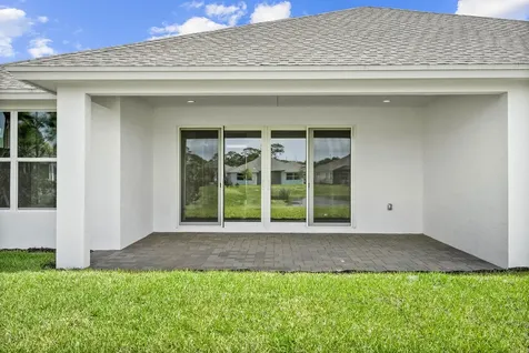 6414 High Pointe Circle Vero Beach FL 32967