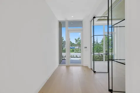 320 Grove Place Delray Beach FL 33444