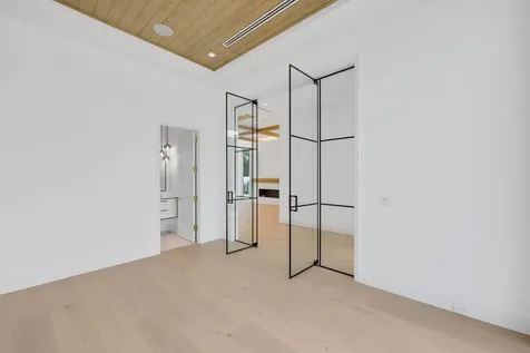 320 Grove Place Delray Beach FL 33444