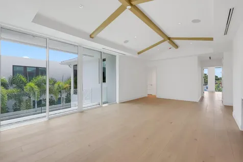 320 Grove Place Delray Beach FL 33444