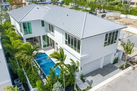 320 Grove Place Delray Beach FL 33444