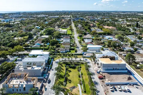 320 Grove Place Delray Beach FL 33444