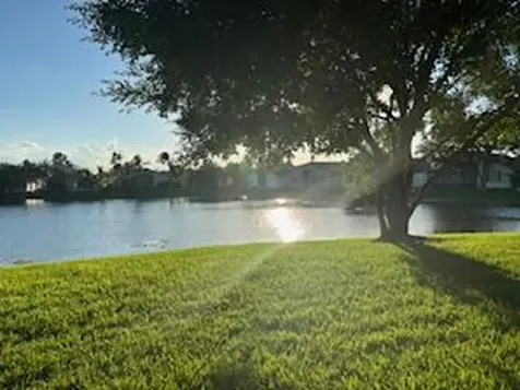 7531 NW 86th Terrace Tamarac FL 33321