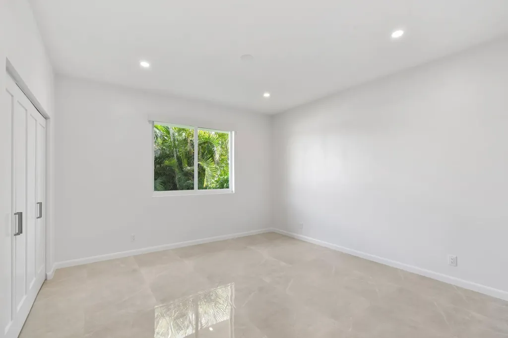 11166 Isle Brook Court Wellington FL 33414