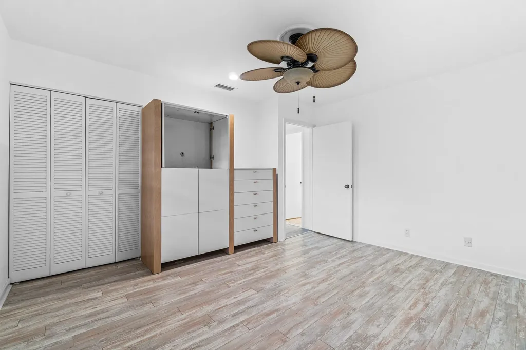 23 Eastgate Drive Boynton Beach FL 33436