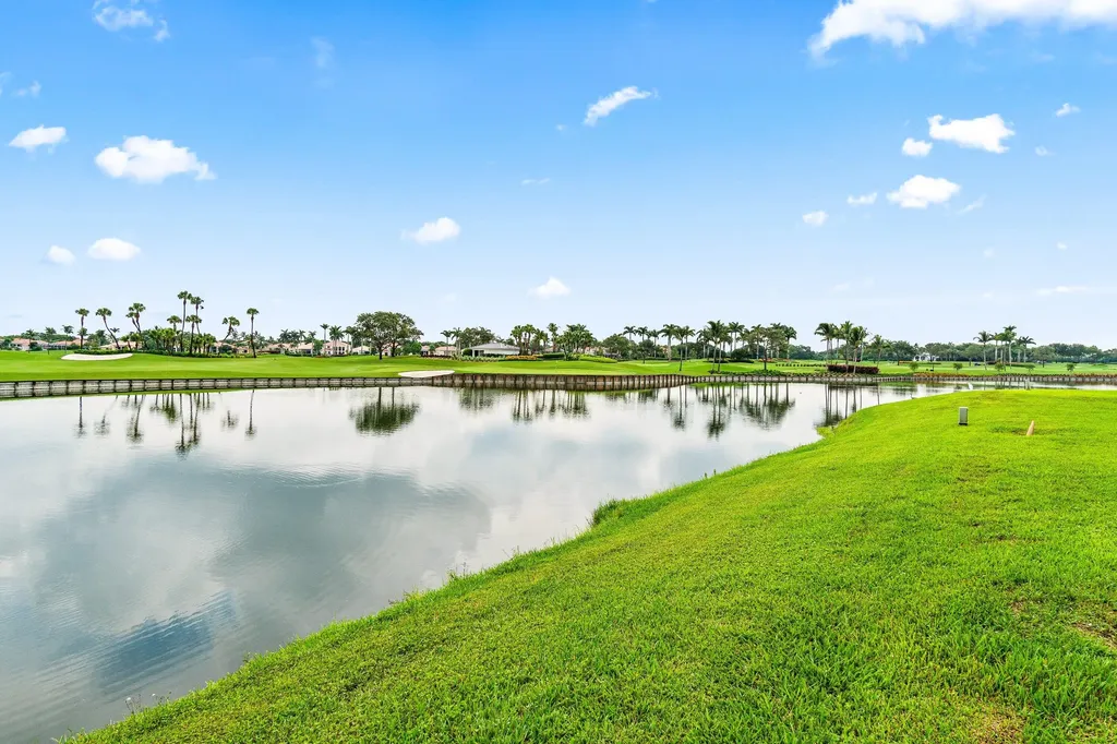 23 Eastgate Drive Boynton Beach FL 33436