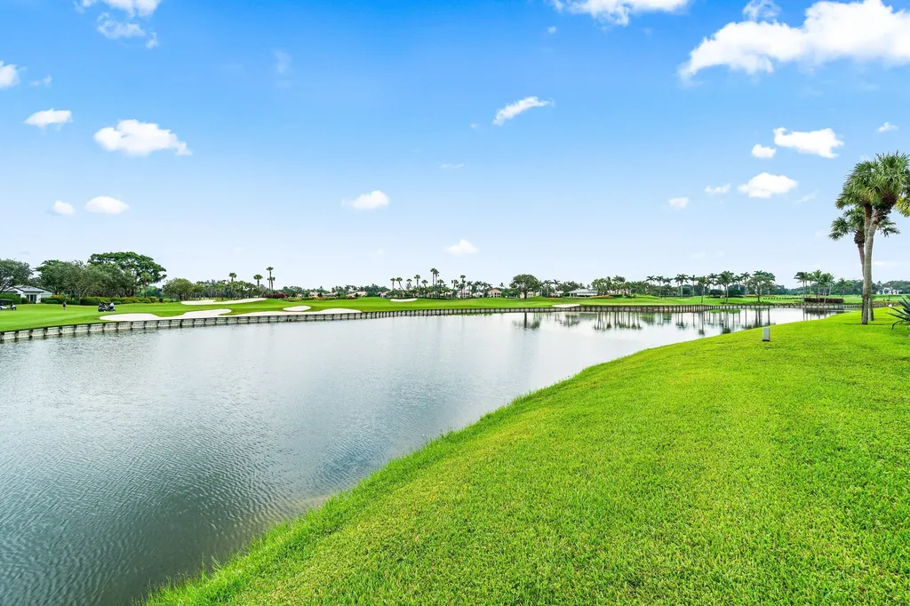 23 Eastgate Drive Boynton Beach FL 33436