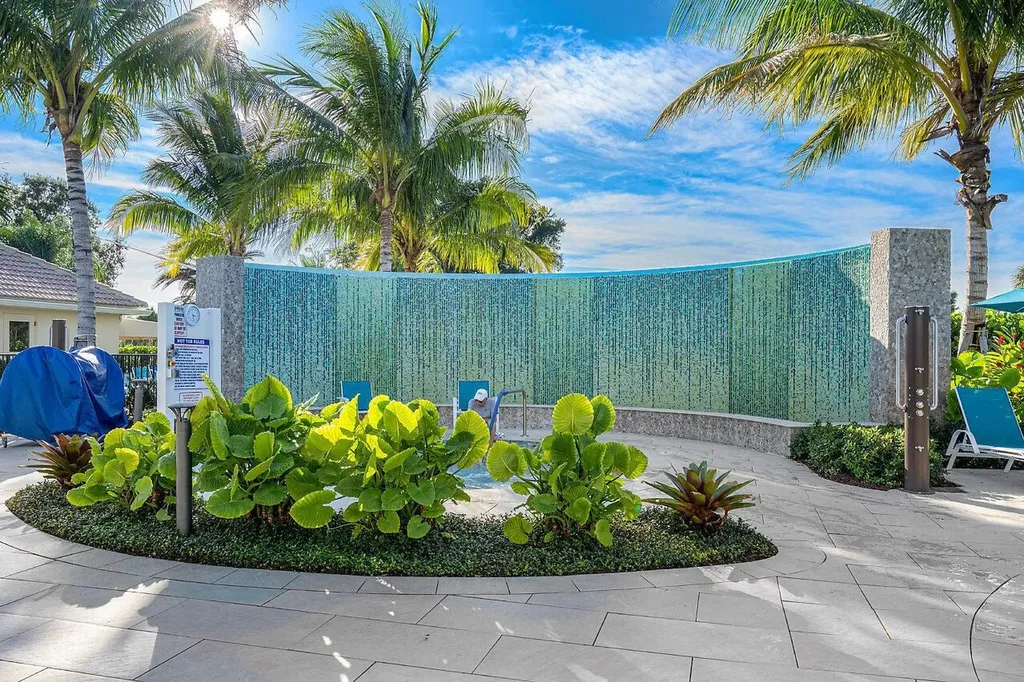 23 Eastgate Drive Boynton Beach FL 33436