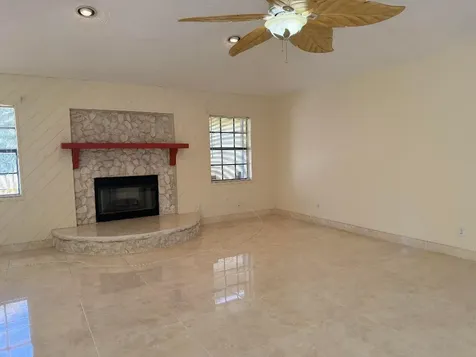 2085 SE Hanford Road Port St Lucie FL 34952