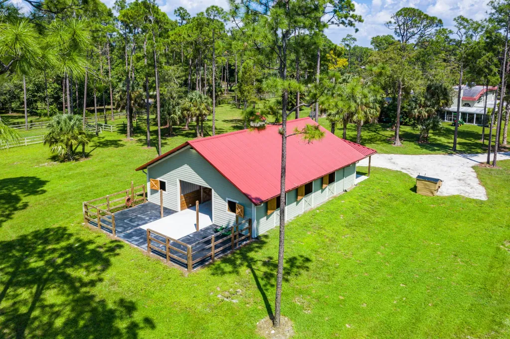 1835 Stallion Drive Loxahatchee FL 33470