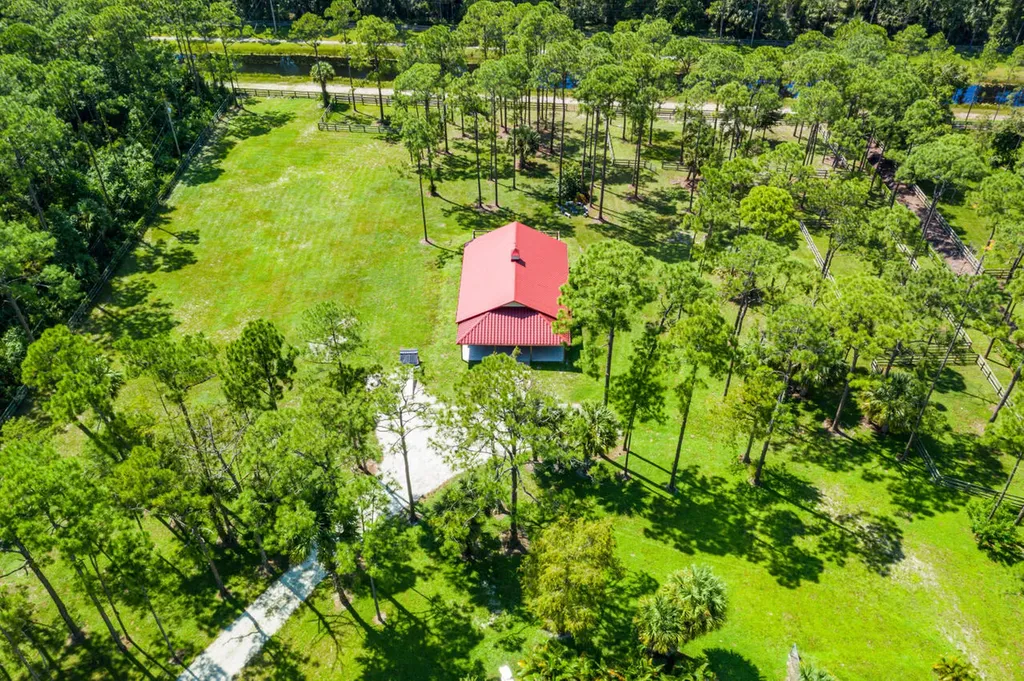 1835 Stallion Drive Loxahatchee FL 33470