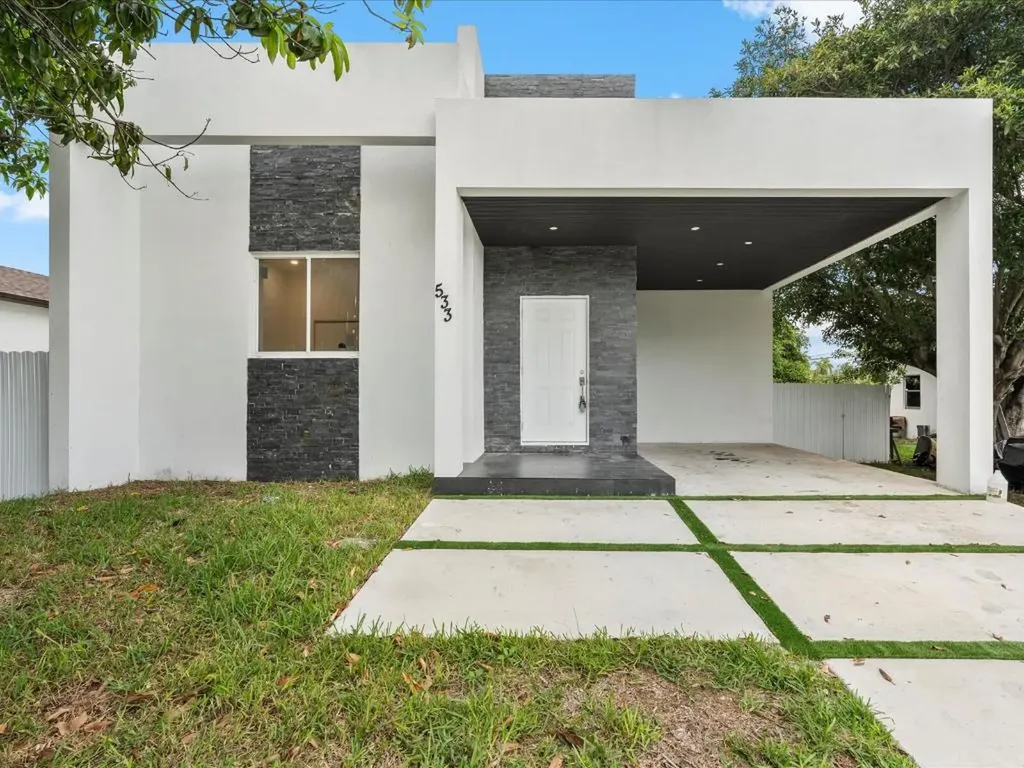 533 NW 16th Avenue Fort Lauderdale FL 33311