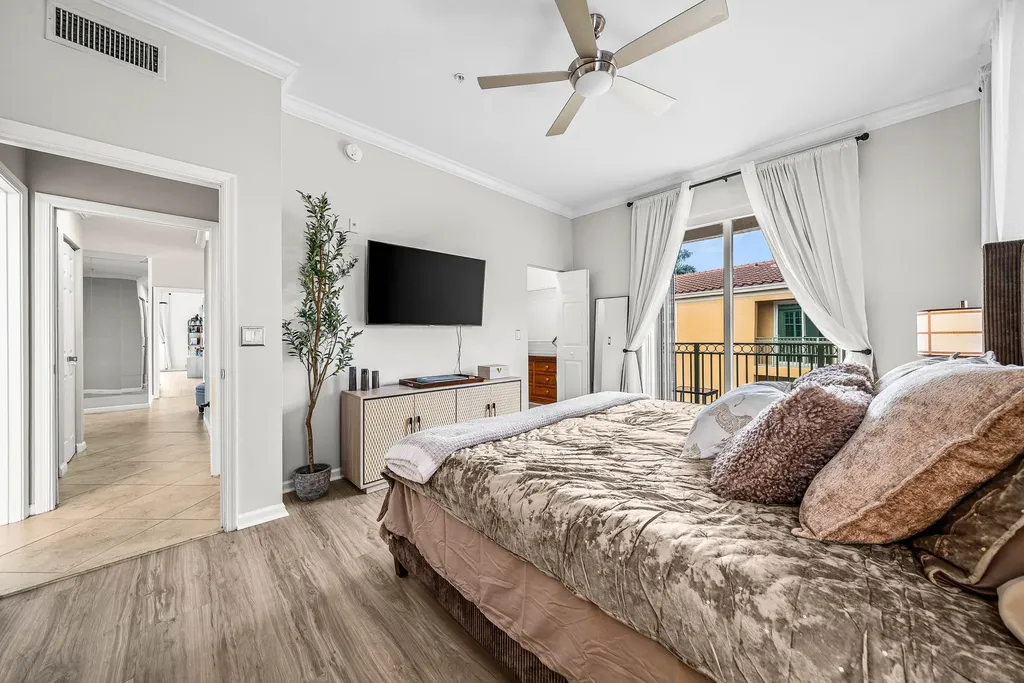 11720 St Andrews Place Wellington FL 33414