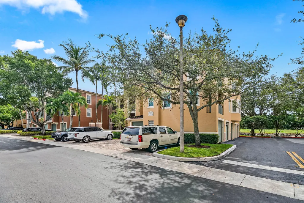 11720 St Andrews Place Wellington FL 33414