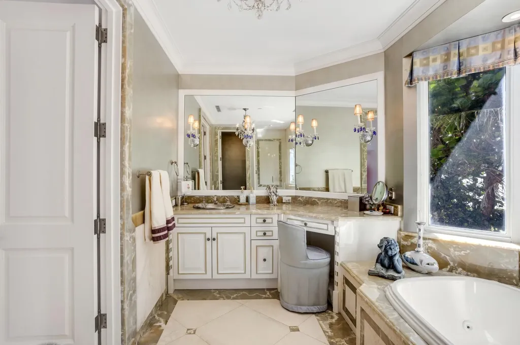 6133 N Ocean Boulevard Ocean Ridge FL 33435