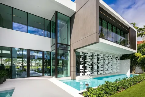 2633 Spanish River Road Boca Raton FL 33432