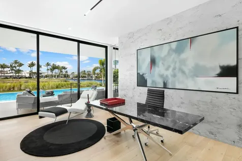 2633 Spanish River Road Boca Raton FL 33432