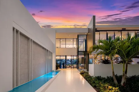 2633 Spanish River Road Boca Raton FL 33432