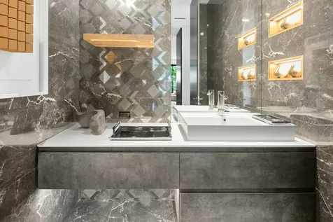 2633 Spanish River Road Boca Raton FL 33432