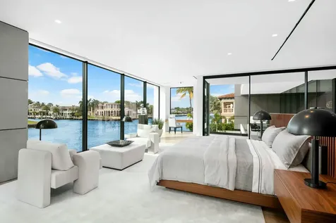 2633 Spanish River Road Boca Raton FL 33432