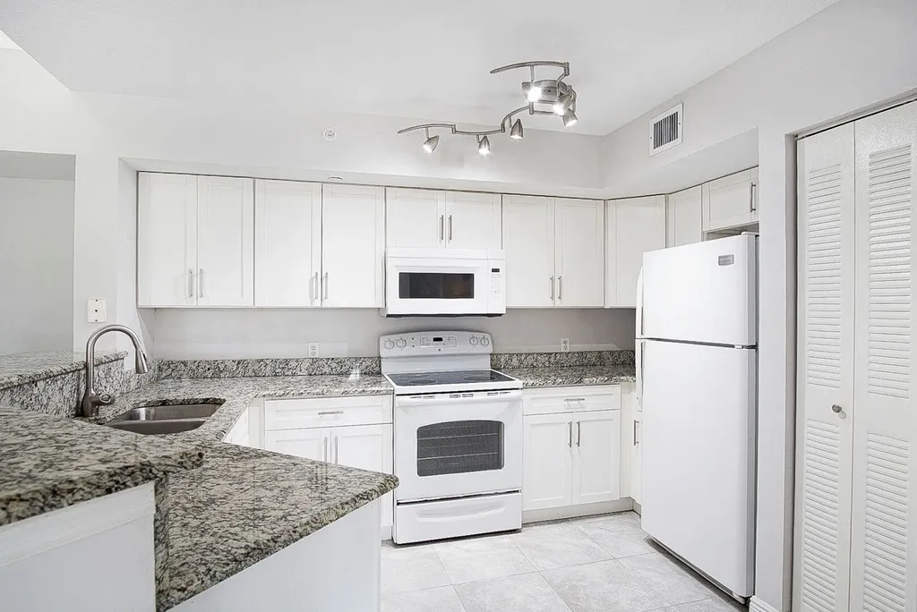 4041 San Marino Boulevard West Palm Beach FL 33409