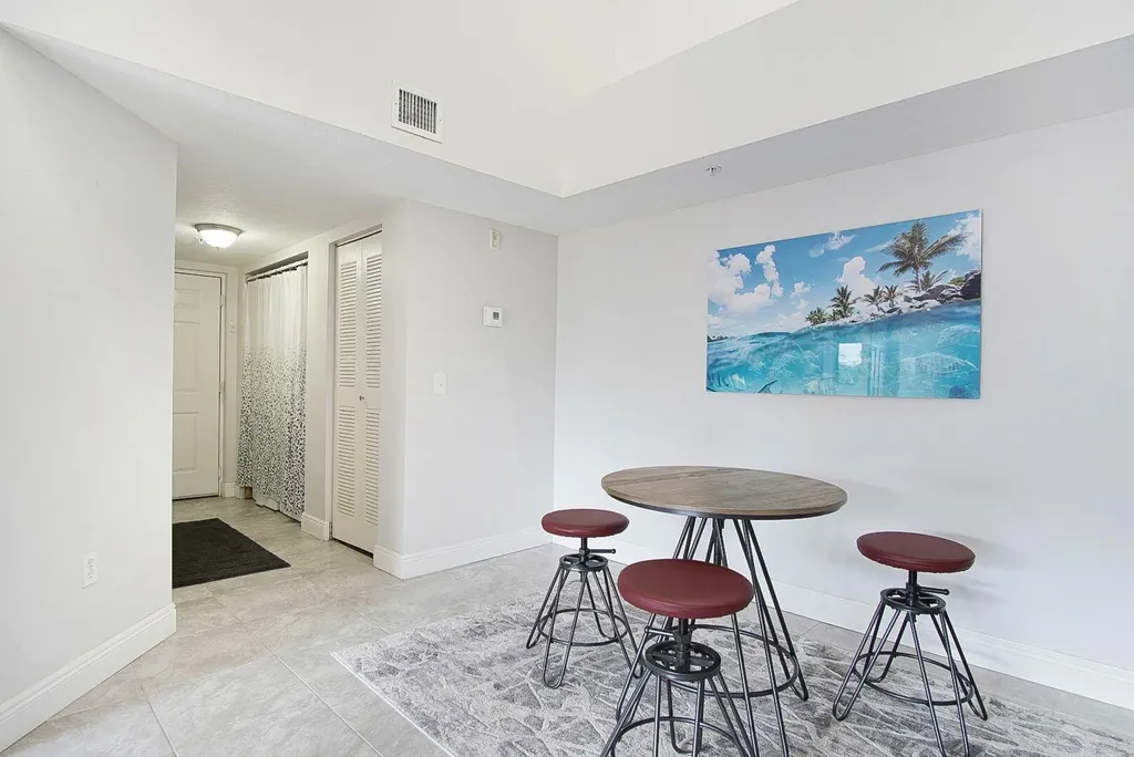 4041 San Marino Boulevard West Palm Beach FL 33409