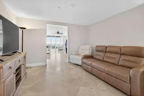 700 Ocean Royale Way Juno Beach FL 33408
