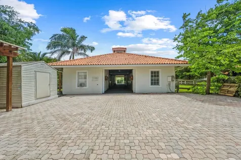 2439 Appaloosa Trail Wellington FL 33414