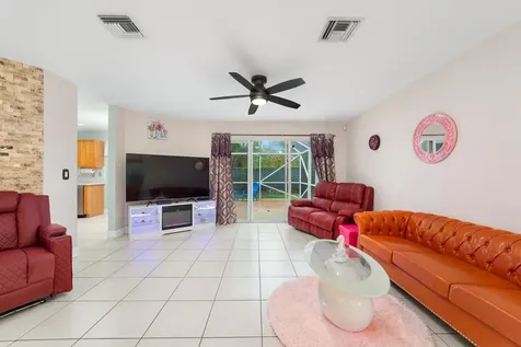 3943 Crescent Creek Drive Coconut Creek FL 33073