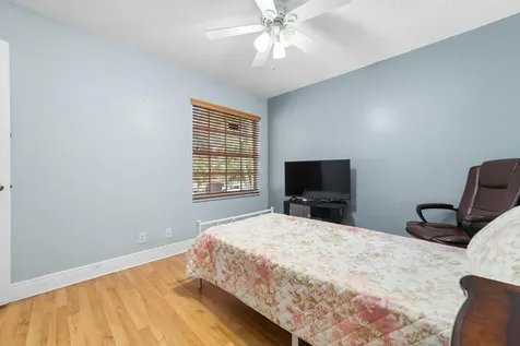 3943 Crescent Creek Drive Coconut Creek FL 33073