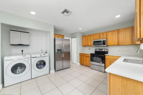 3943 Crescent Creek Drive Coconut Creek FL 33073