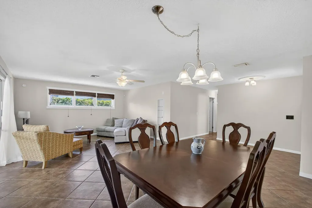 4359 Gardenia Drive Palm Beach Gardens FL 33410