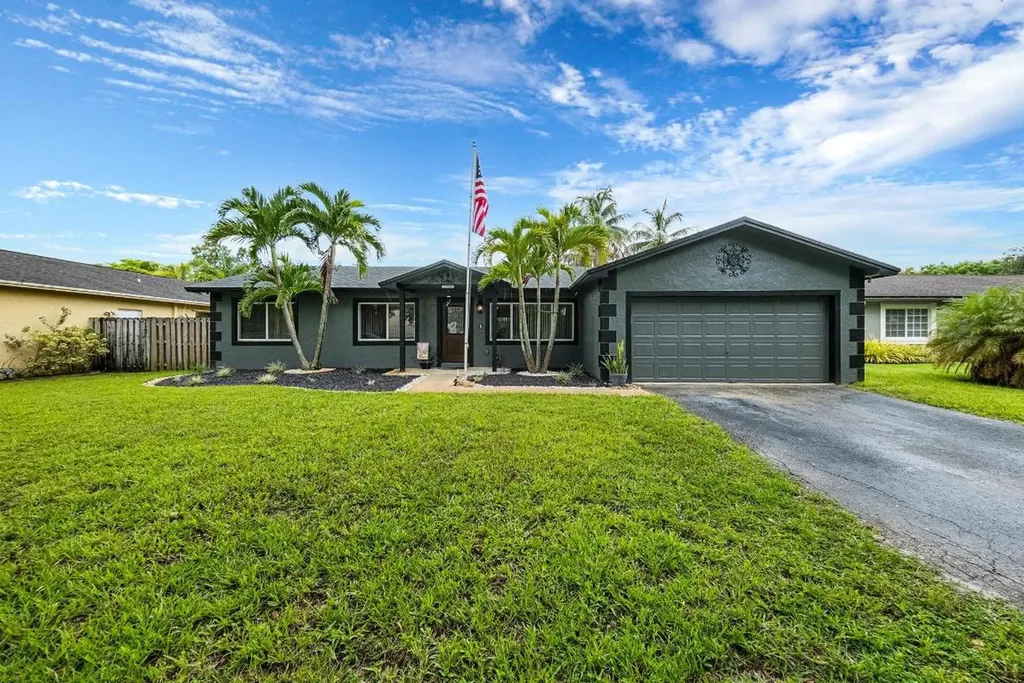 11536 SW 55th Court Cooper City FL 33330