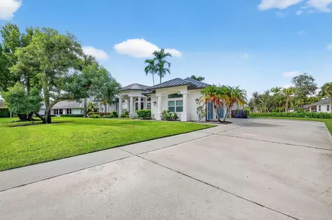 15830 Meadow Wood Drive Wellington FL 33414