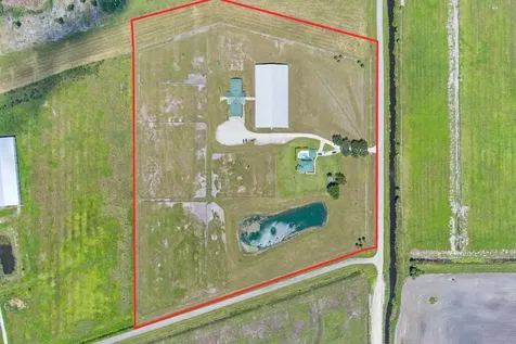 13700 SW Groveside Drive Stuart FL 34997