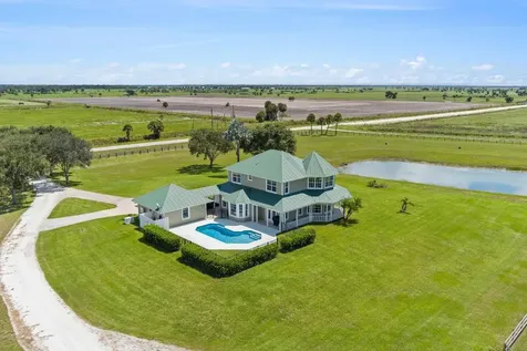 13700 SW Groveside Drive Stuart FL 34997