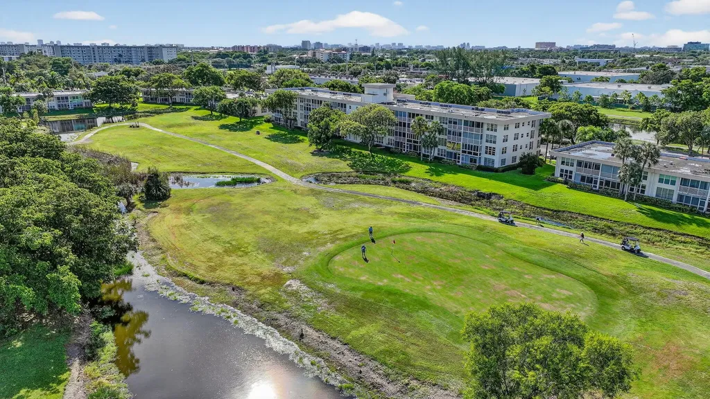 2651 S Palm Aire Drive S Pompano Beach FL 33069