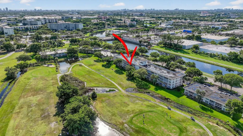 2651 S Palm Aire Drive S Pompano Beach FL 33069