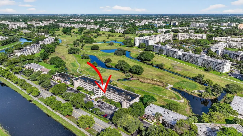 2651 S Palm Aire Drive S Pompano Beach FL 33069