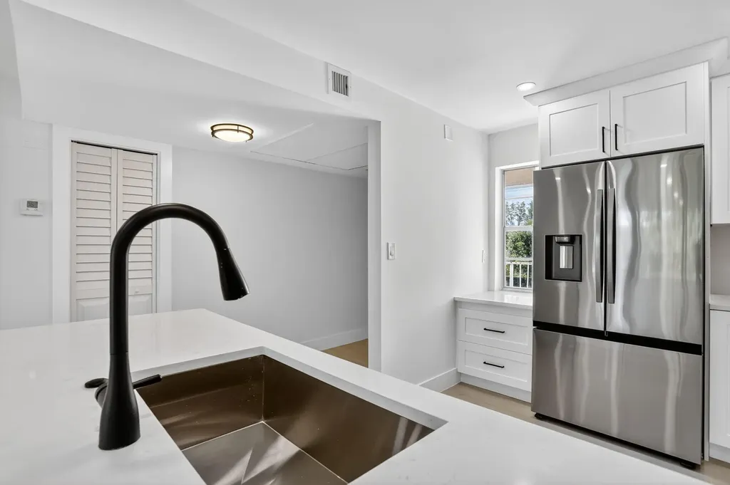 2651 S Palm Aire Drive S Pompano Beach FL 33069