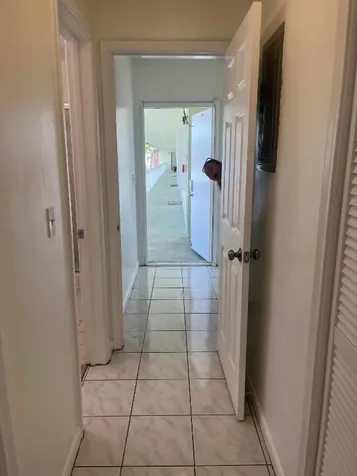 658 NE 6th Court Boynton Beach FL 33435