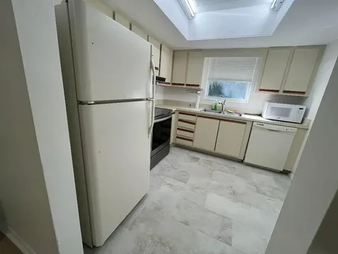658 NE 6th Court Boynton Beach FL 33435