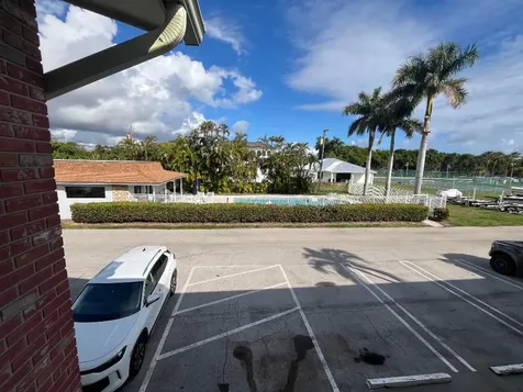 658 NE 6th Court Boynton Beach FL 33435