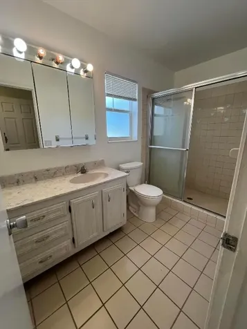 658 NE 6th Court Boynton Beach FL 33435