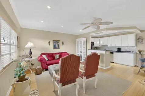 125 Suffolk C Boca Raton FL 33434