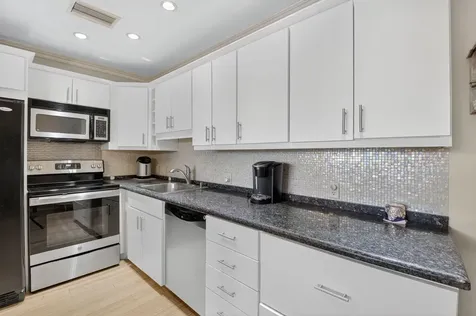 125 Suffolk C Boca Raton FL 33434