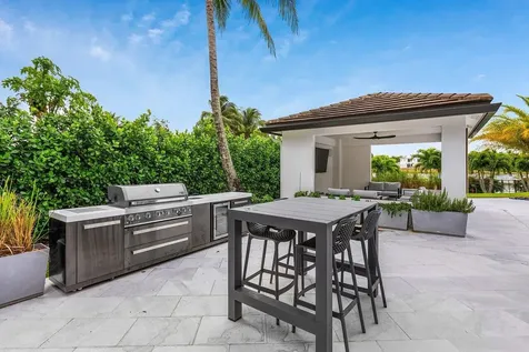 8387 Sawpine Road Delray Beach FL 33446